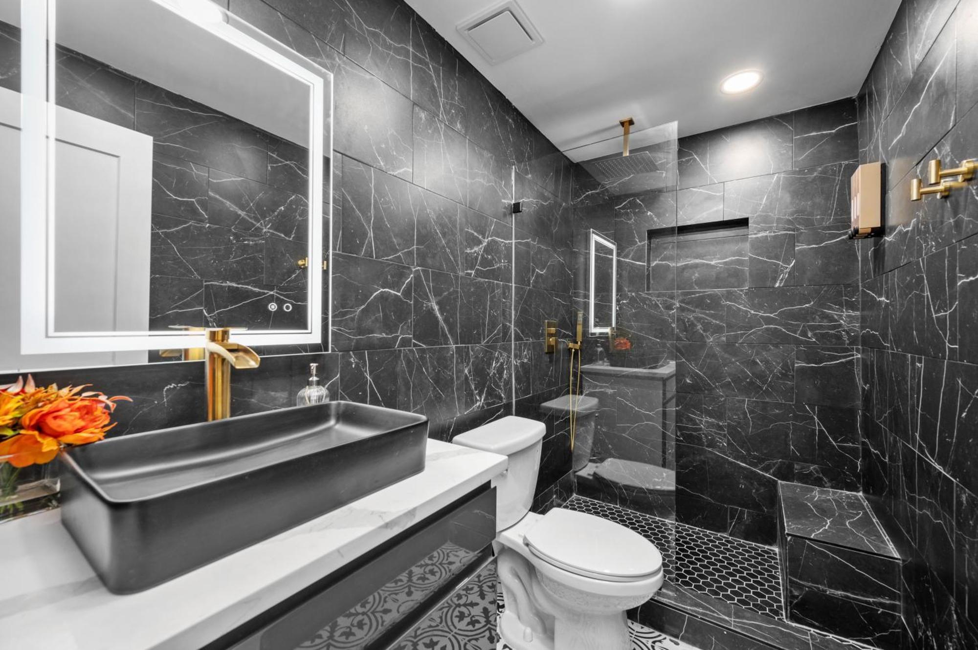 Elegant 2Br Apt Near Med Center With Free Park Houston Ngoại thất bức ảnh