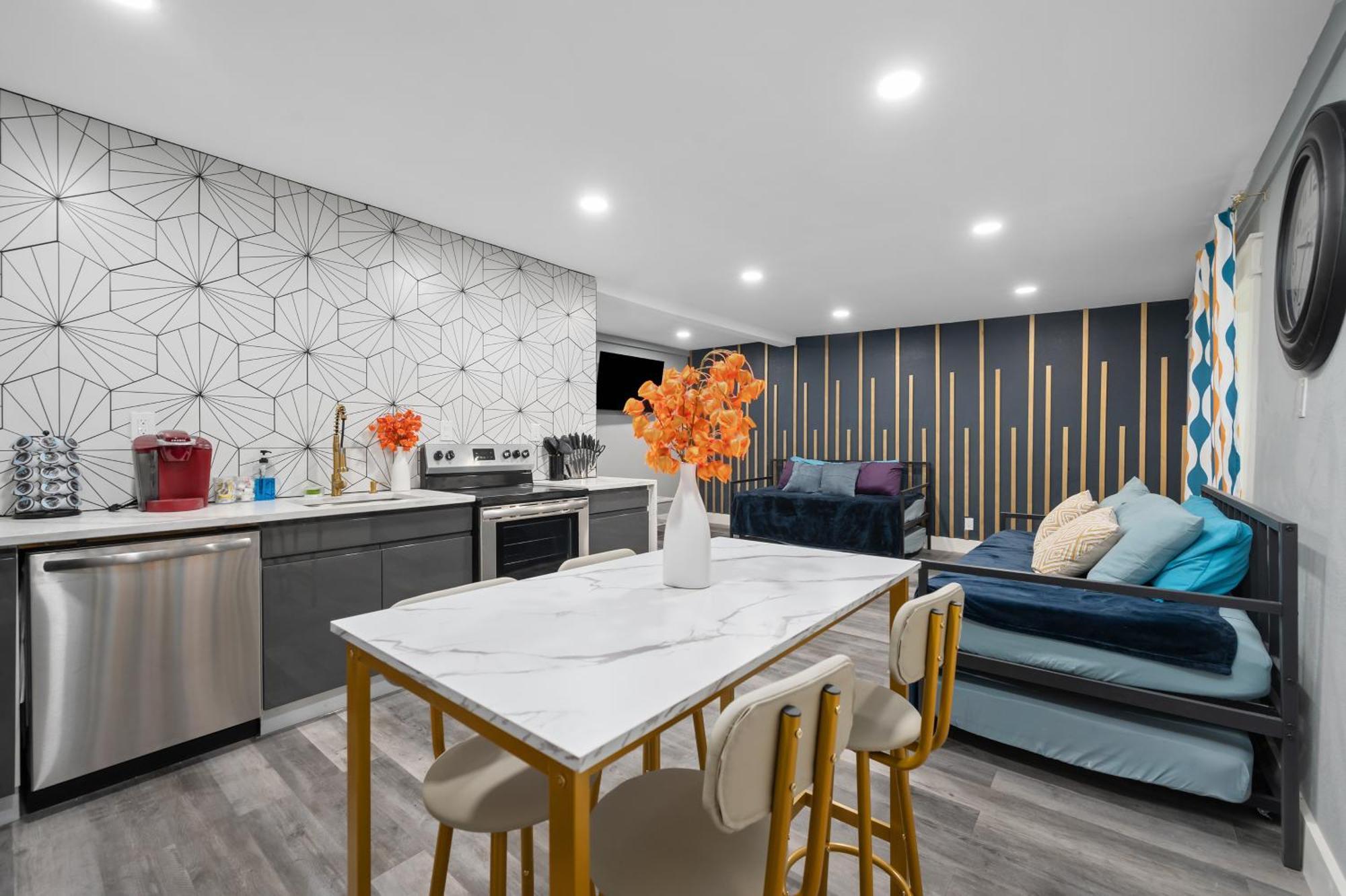 Elegant 2Br Apt Near Med Center With Free Park Houston Ngoại thất bức ảnh